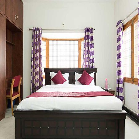 Hotel Fresh Living Prime Banjara Hyderabad Esterno foto